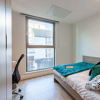Bronze En Suite - Image 3